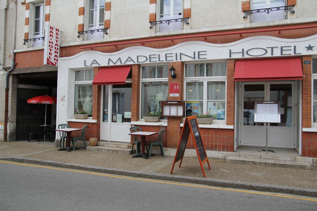 Hotel La Madeleine Saint-Benoît-sur-Loire Exterior foto
